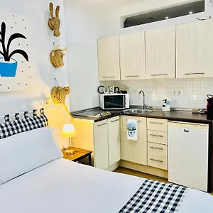 Apartamento Estudio Luminoso Cerca De La Playa, Nerja